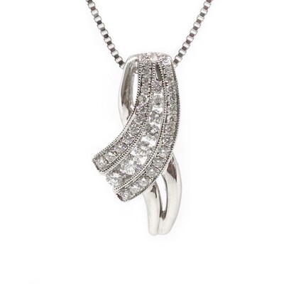14KT White Gold Diamond Ribbon Necklace