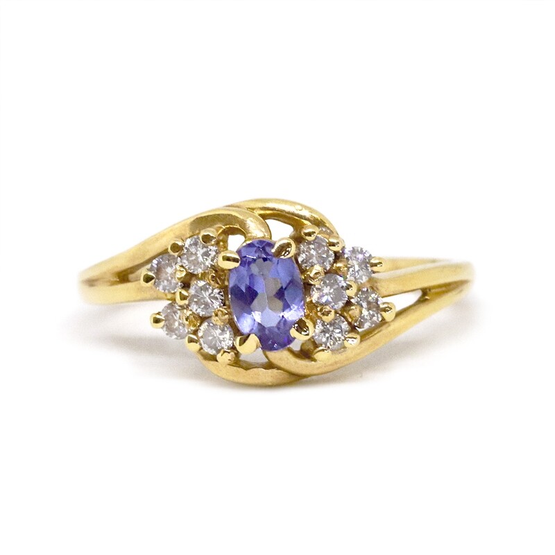 14KT Yellow Gold Oval Tanzanite Diamond Accent Ring