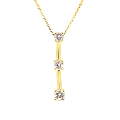 14KT Yellow Gold Vertical Stack Three Round Diamond Necklace
