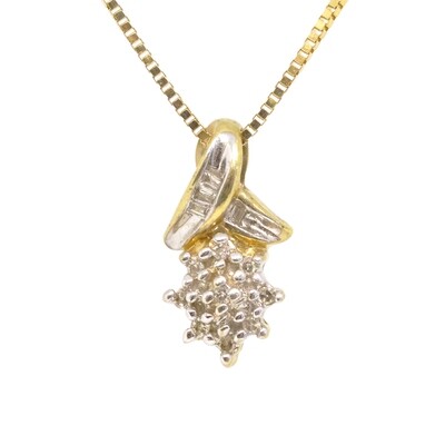 10KT Yellow Gold Diamond Cluster Necklace