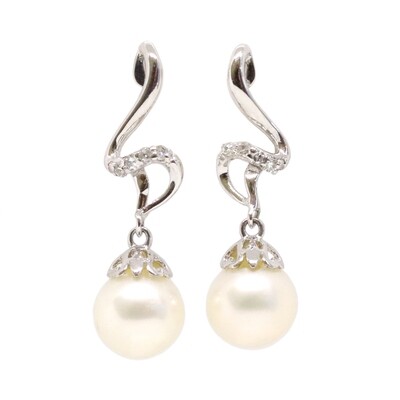 Silver Pearl Diamond Swirl Earring
