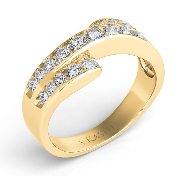 14KT Yellow Gold 21 Round Diamond Triple Row Band