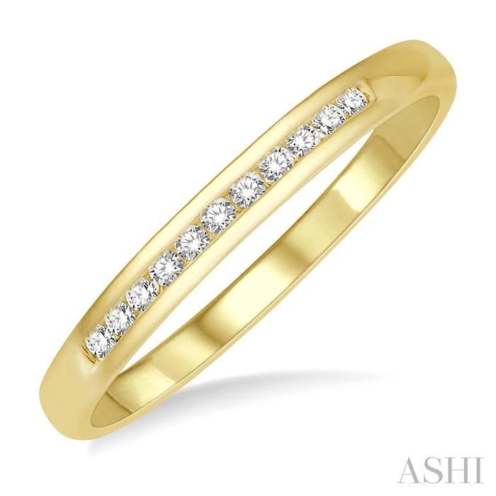 14KT Yellow Gold Eleven Diamond Channel Band