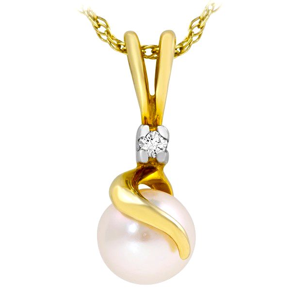 14KT Yellow Gold Cultured Pearl with Diamond Accent Swirl Necklace