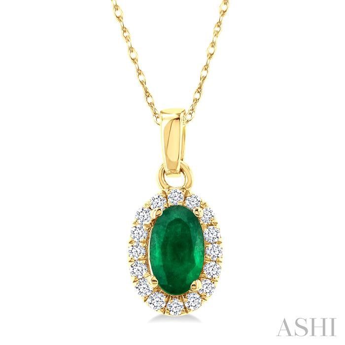 10KT Yellow Gold Oval Emerald Diamond Halo Pendant Necklace 10KT Yellow Gold Oval Emerald Diamond Halo Pendant Necklace
