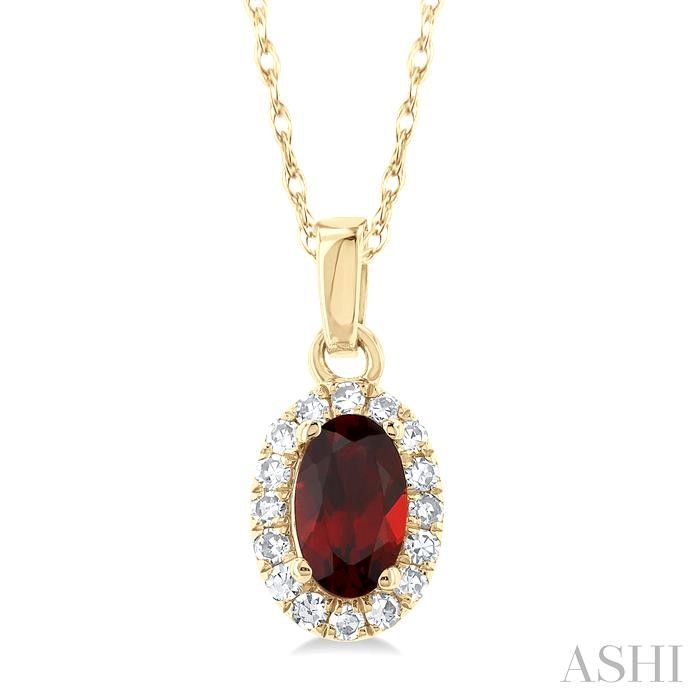 10KT Yellow Gold Oval Garnet Diamond Halo Pendant Necklace 10KT Yellow Gold Oval Garnet Diamond Halo Pendant Necklace