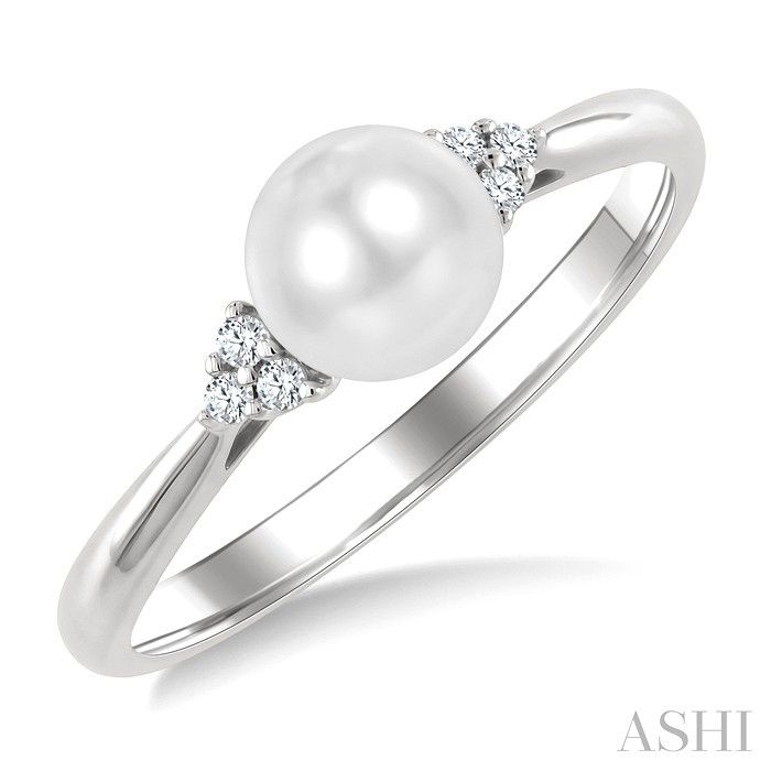 10KT White Gold Cultured Pearl Six Round Diamond Accent Ring