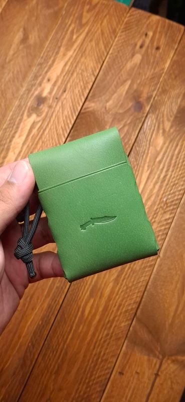 Viser Stitchless Wallet