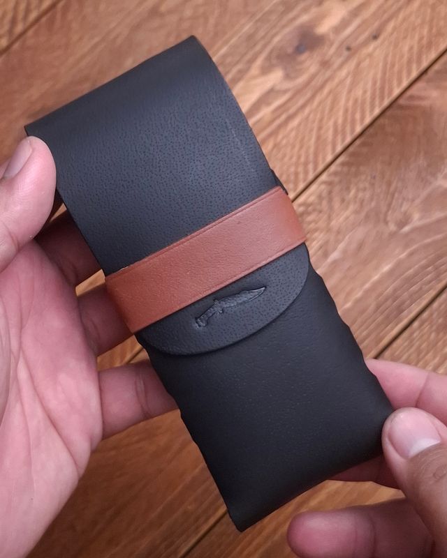 Eleanor Stitchless Fountain Pen Leather Case