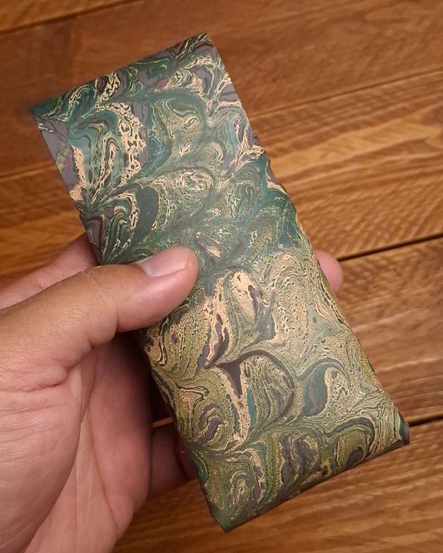 Marbled Eleanor Stitchless Fountain Pen Leather Case