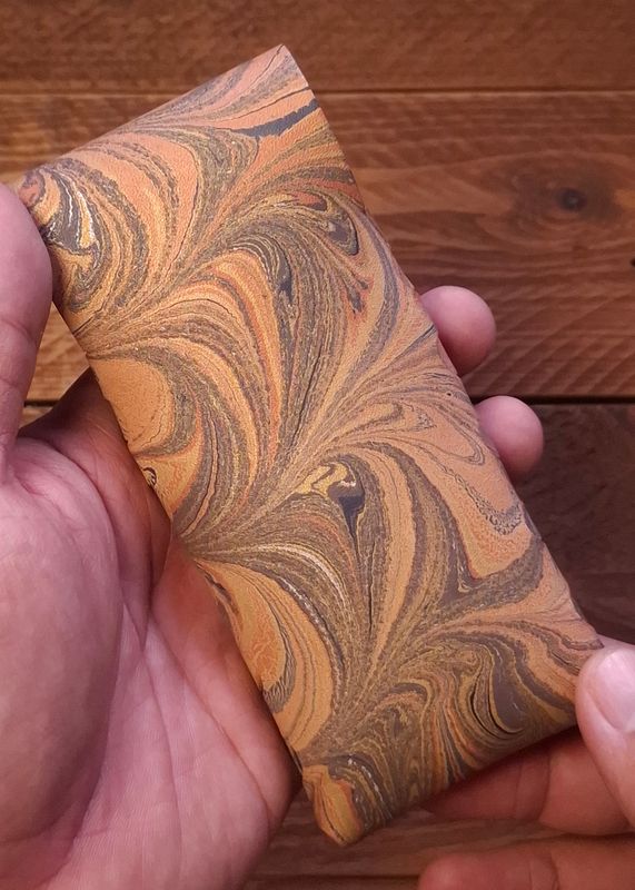 Marbled Eleanor Stitchless Fountain Pen Leather Case
