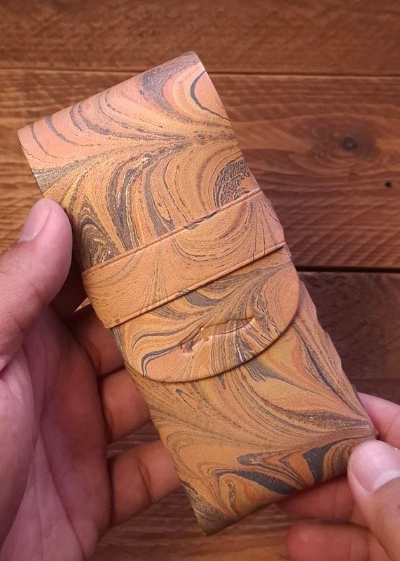 Marbled Eleanor Stitchless Fountain Pen Leather Case