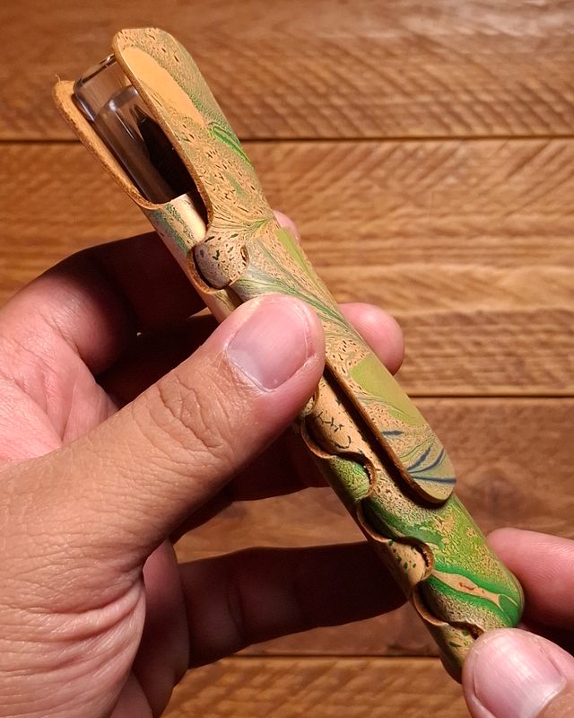 Finn Stitchless Fountain Pen Slip