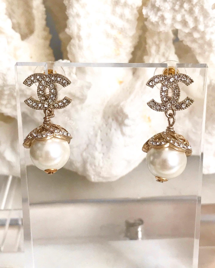 CLEARANCE* WAS $60 Gold/ Silver Plated Cubic Zirconia Pearl Drop Earrings 1.1x1.5x3cm