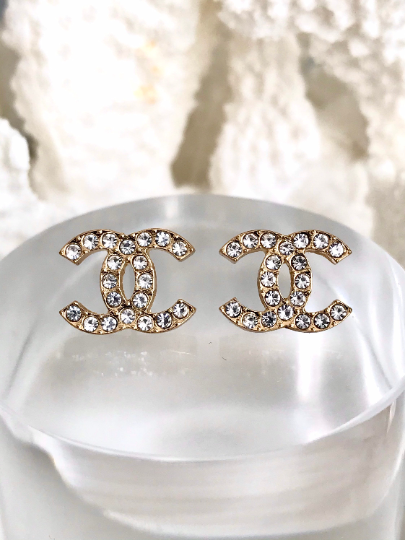 SALE* Classic Gold Plated Crystal Stud Earrings 1x1.4cm