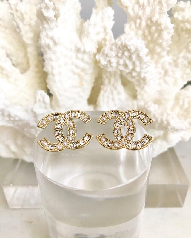 18CT Gold Classic 925 Sterling C Earrings with Pearls and Crystal Diamontes 1.6x2.2cm