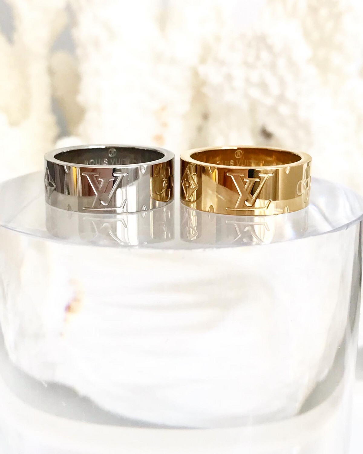 High Quality Stainless Steel Classic Monogram Rings with Stamp in Sizes 6-8