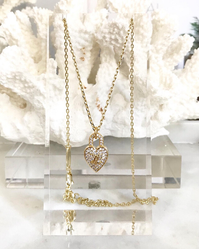 Top Quality 18CT Gold Plated 925 Sterling Classic Heart Pendant Necklace with Hand-filled Cubic Zirconias