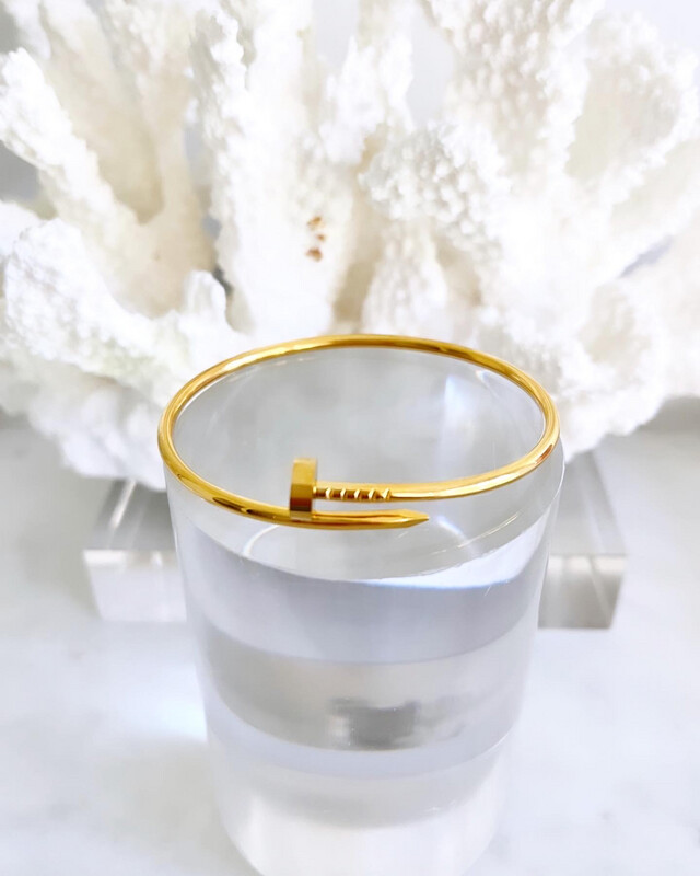 AAA High Quality 18CT Gold Stainless Steel Thin Nail Bangles Size Small (16cm) or Medium-Large (18cm)