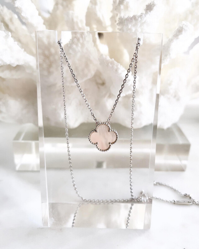 AAA+ High Quality White Gold 925 Sterling Silver Arpels Necklace In Mother of Pearl