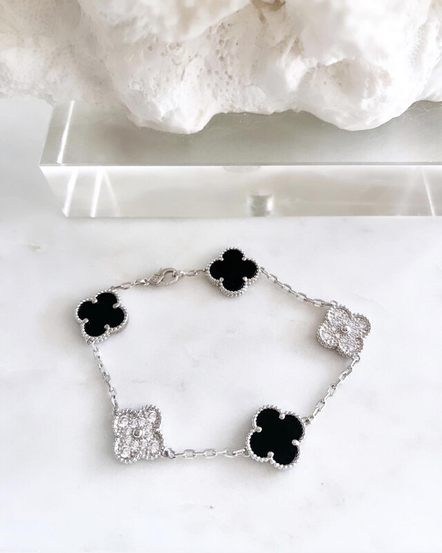 AAA+ High Quality White Gold 925 Sterling Silver Arpels Bracelet in Onyx with Cubic Zirconia