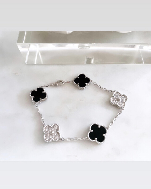 AAA+ High Quality White Gold 925 Sterling Silver Arpels Bracelet in Onyx with Cubic Zirconia