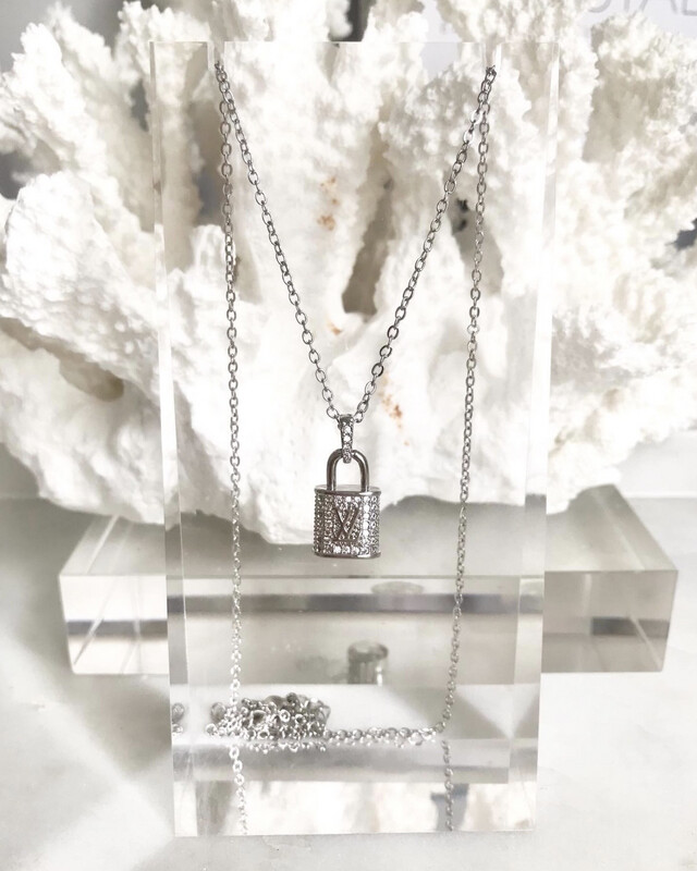 High Quality 925 Sterling Cubic Zirconia filled Pendant Lock Necklace 24-29cm wear length / pendant size 1x1.5cm