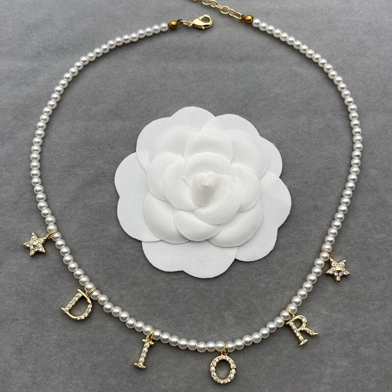 AAA+ High Quality Revolution Classic Pearl Necklace with Zircons 20-26cm