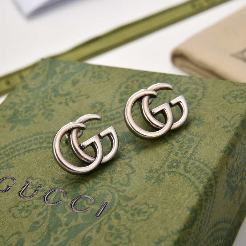 High Quality Antique Silver Surgical Steel Studs 1.5x1.9cm