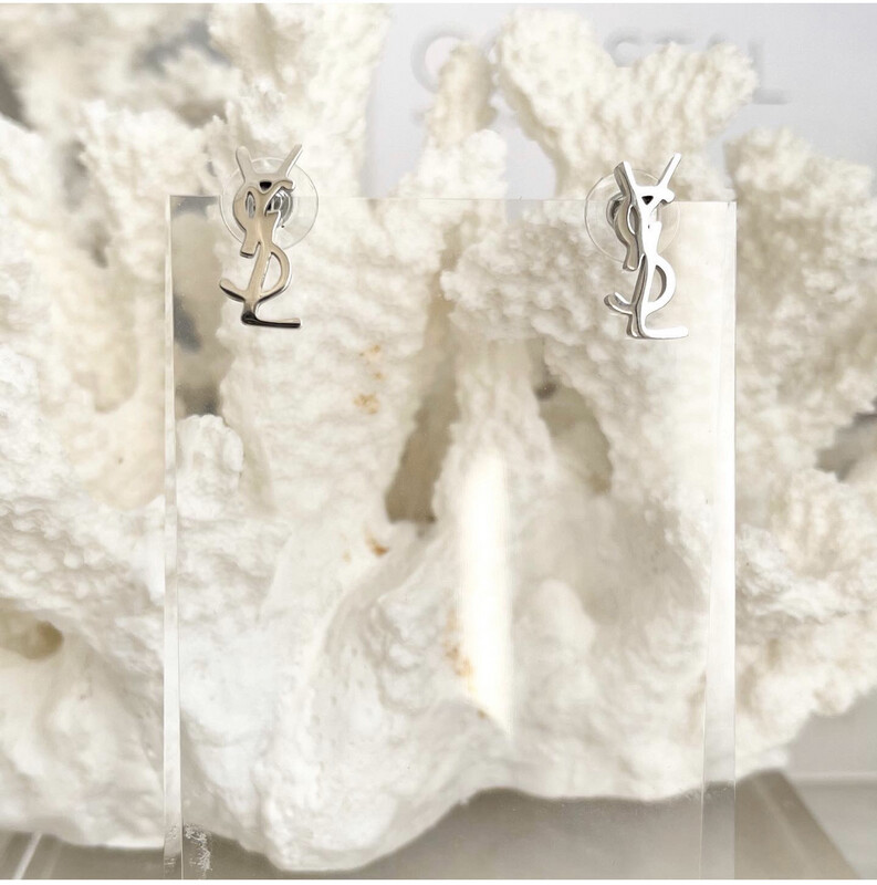 High Quality Small Silver Stainless Steel YVES Stud Earrings 0.7x1.9cm