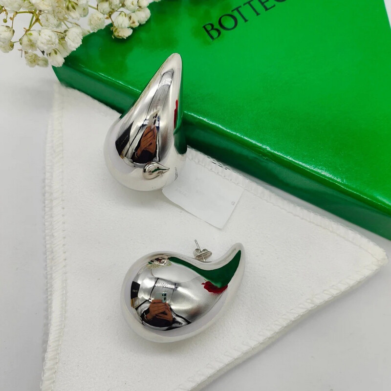 High Quality Silver Tear Drops Stud Earrings 2x3cm