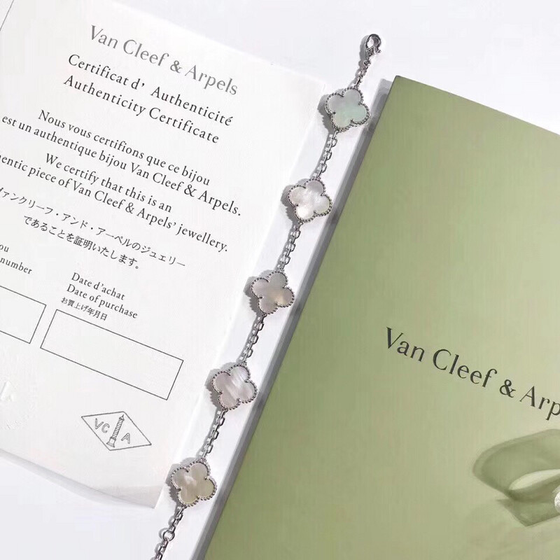 AAA+ High Quality White Gold 925 Sterling Silver Arpels Bracelet in Mother Of Pearl (REAL SHELL)