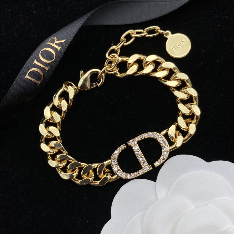 Top Quality Montaigne Gold Bracelet With White Diamantés