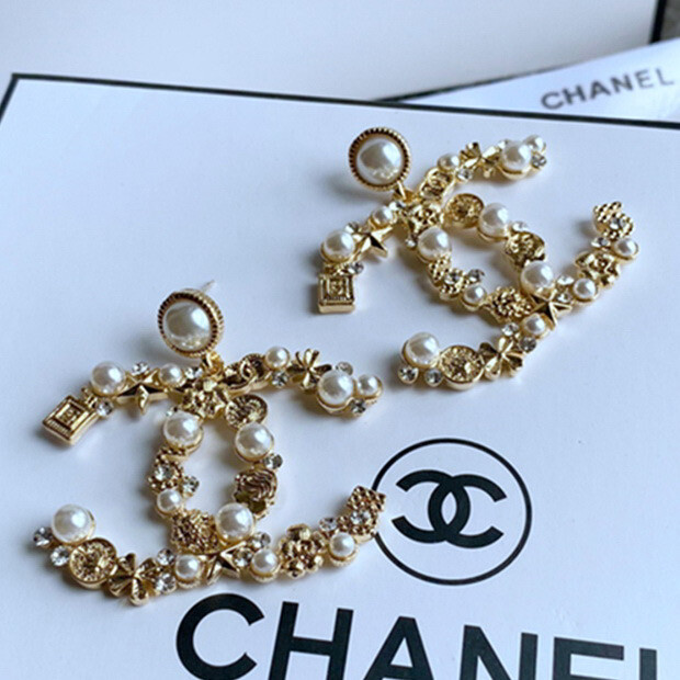 High Quality Stainless Steel Large Gold Classic C Diamantés &amp; Pearls Drop Earrings 4.5x5cm