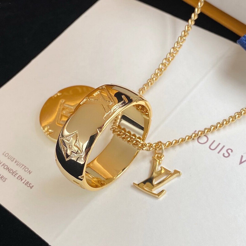 Top Quality Gold Monogram Coin Necklace