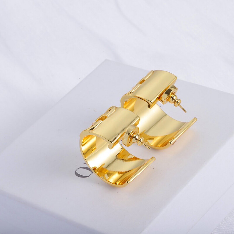 High Quality Garavani Gold Hoop Earrings
