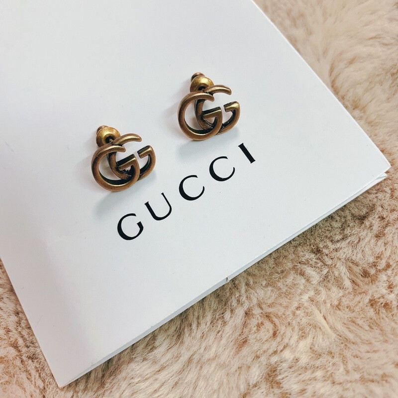 High Quality Small Size Antique Gold Surgical Steel Studs 1.2x1.8cm