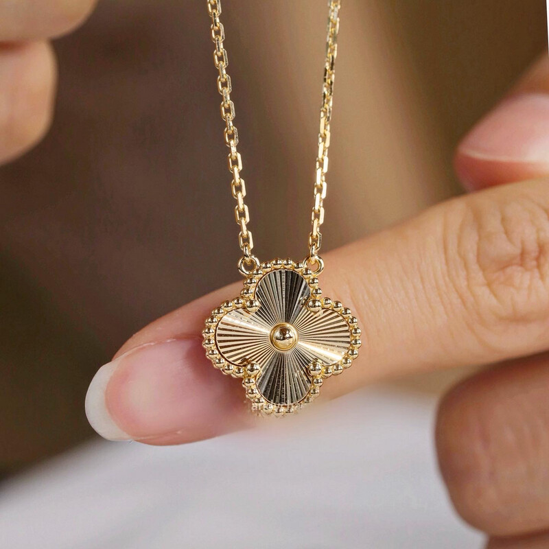 AAA+ High Quality 18CT Yellow Gold 925 Sterling Silver Arpels Necklace