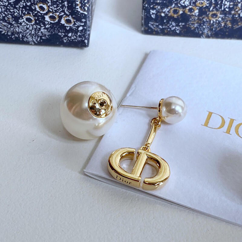 High Quality Tribales Pearl CD Golden Drop Earrings