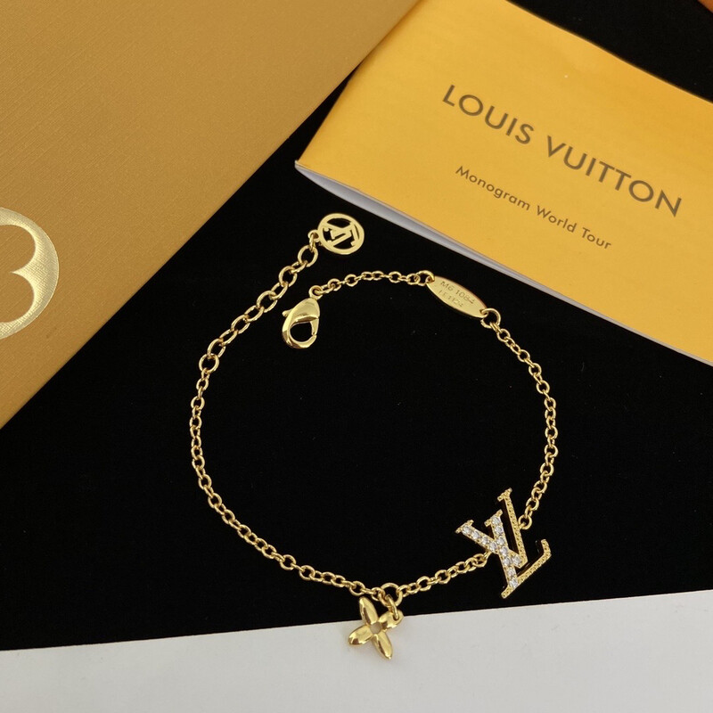 High Quality Gold Iconic Logo Bracelet With Diamonds
