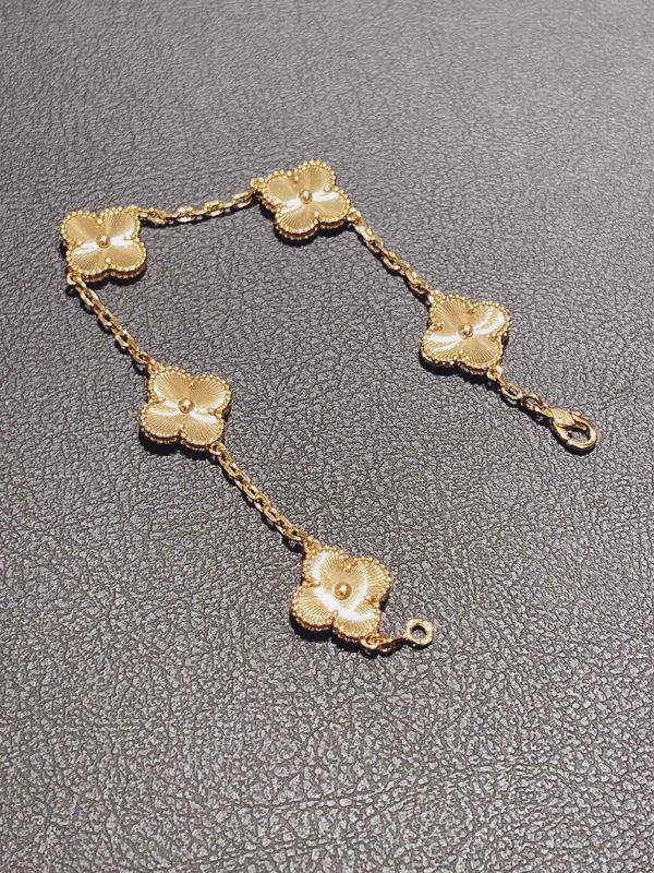 AAA+ High Quality 18CT Yellow Gold 925 Sterling Silver Arpels Bracelet