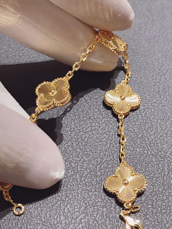 AAA+ High Quality 18CT Yellow Gold 925 Sterling Silver Arpels Bracelet