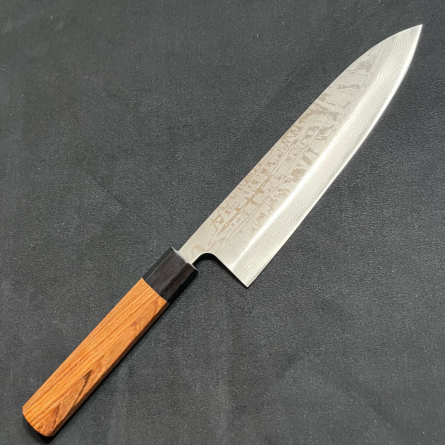 Hitohira Setsu Forged VG-10 Damascus Gyuto 210mm Jutan handle