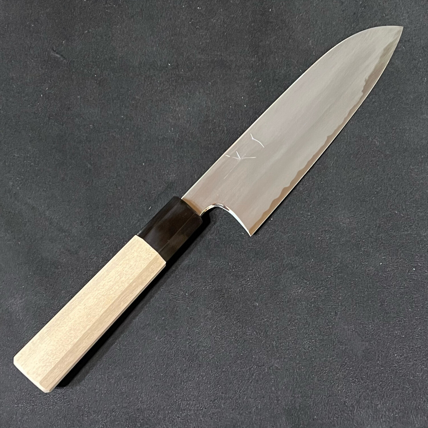 Hitohira Gorobei Rikichi White #2 Kasumi Santoku 165mm Ho wood handle
