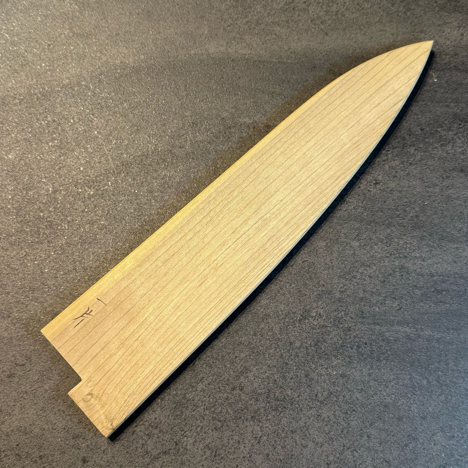 Hitohira WB Ho wood Saya Gyuto 240mm (4.5mm / Classic)