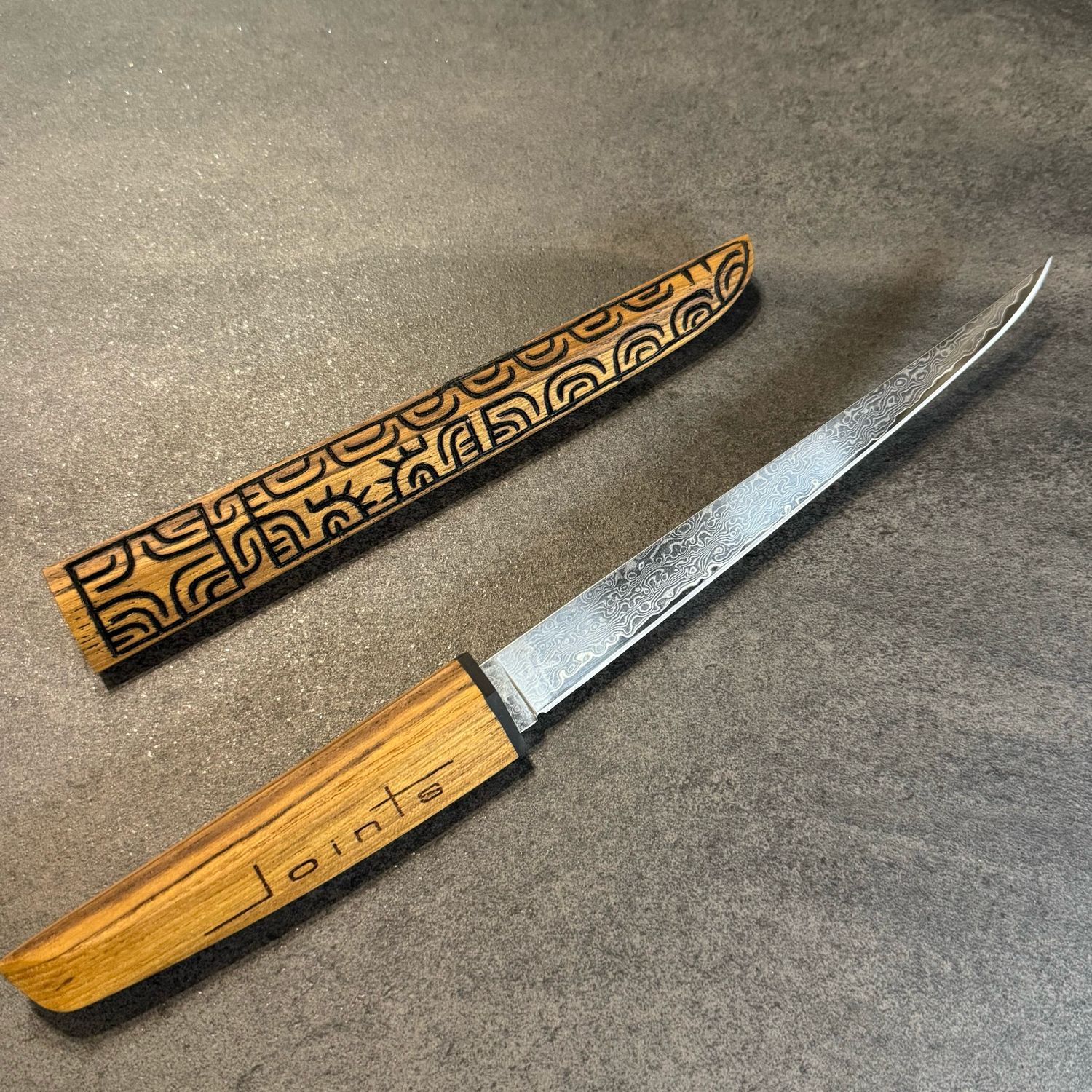 Joints Spearfishing VG-10 Damascus TIPI fish filleting knife with sculpted Burmese Teak sheath