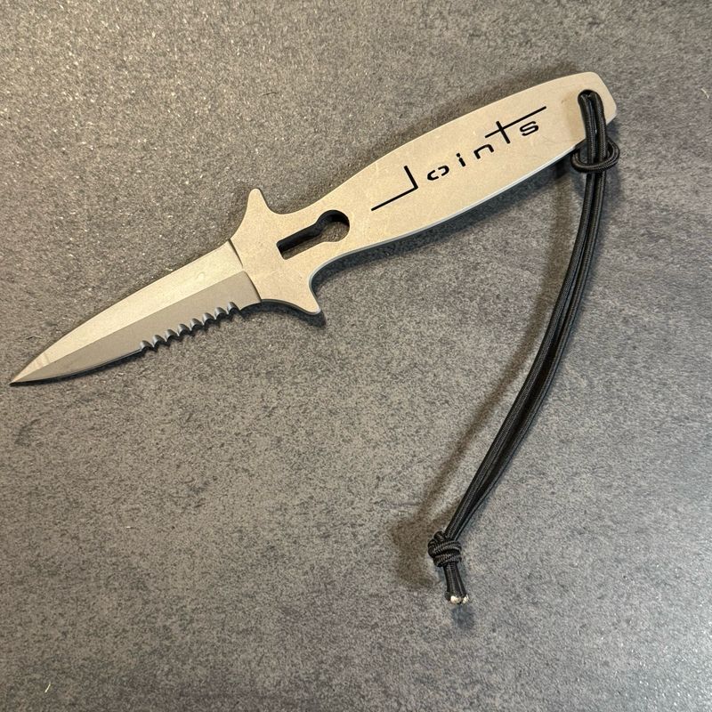 Joints Titanium Small Spearfishing Knife 75mm