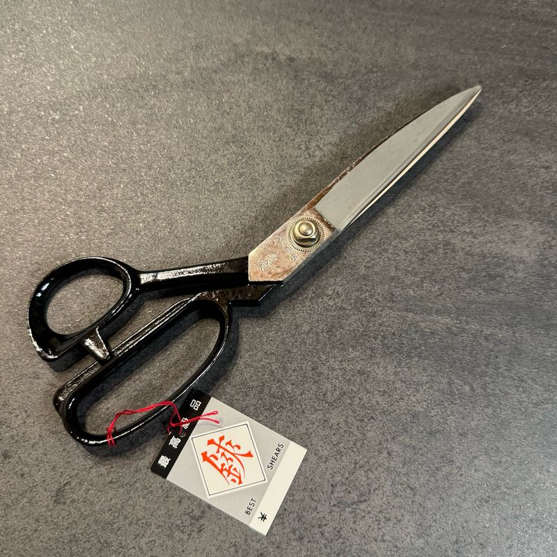 Morihei Yoshitomo Fabric Shears 220mm