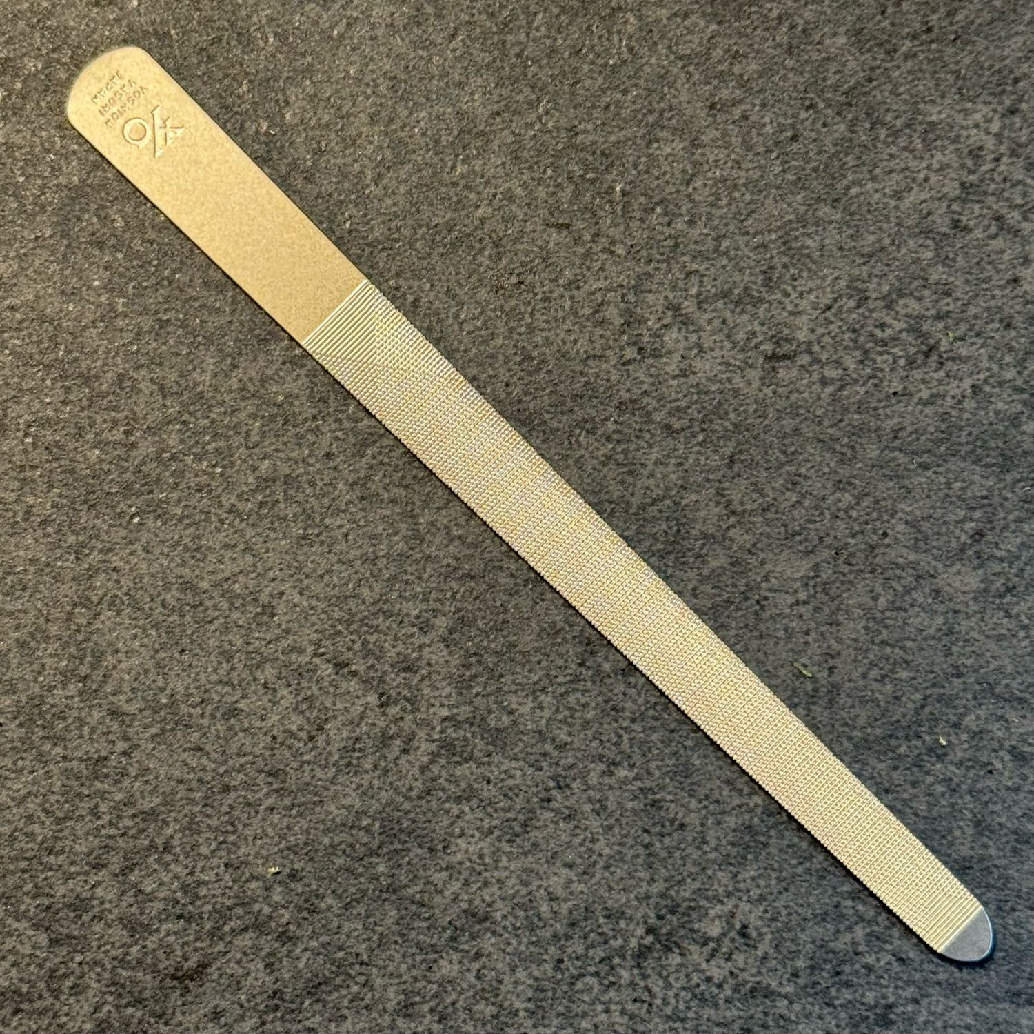 Yoshida Yasuri 140mm Nail File (Round)