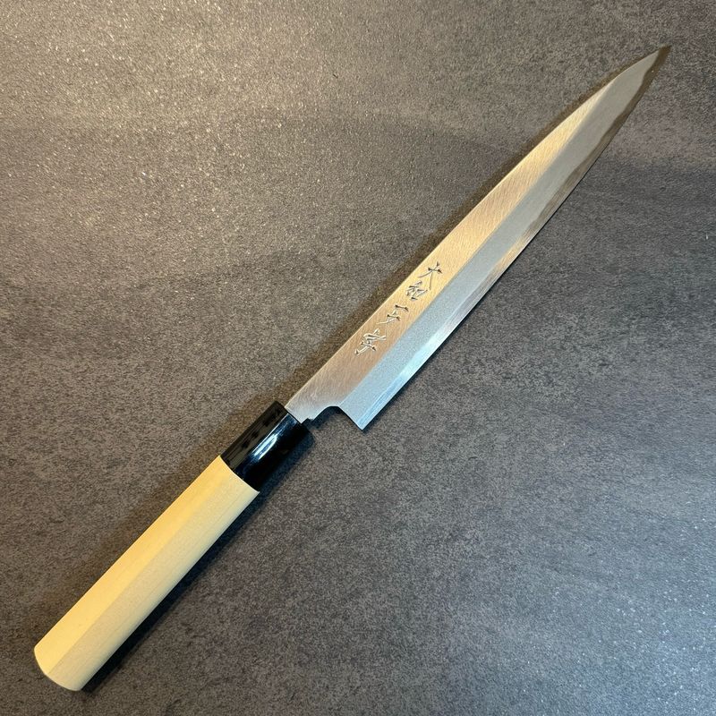 Yamato Ichimonji Carbon Yanagiba 210mm Poplar handle